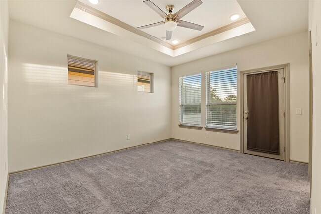 Building Photo - 2123 Sequoia Woods Dr