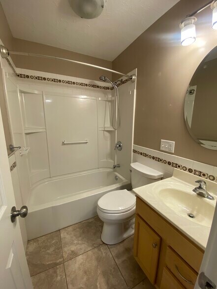 Building Photo - 1212 16th St