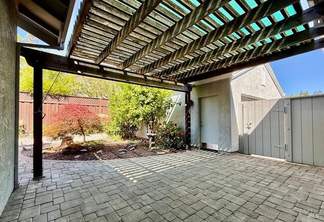 Building Photo - 844 Signorelli Cir