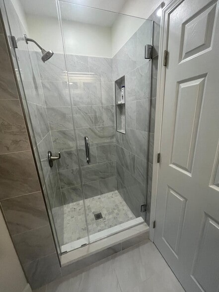 Building Photo - 1418 Maryland Ave NE