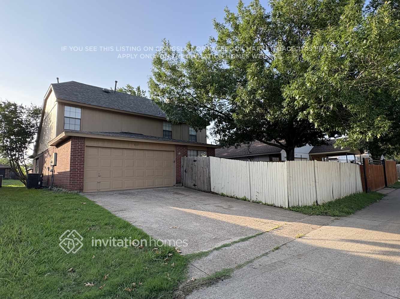 Building Photo - 4317 Saugus Dr
