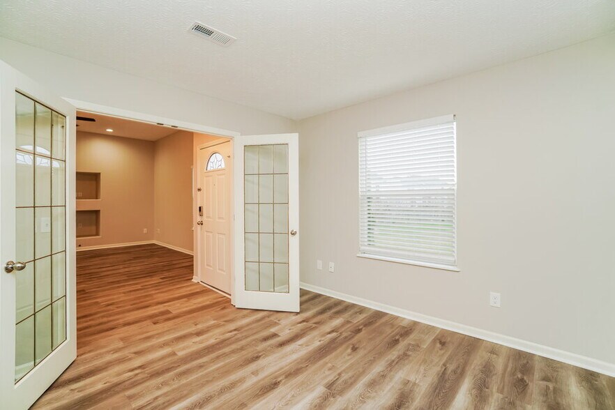 Building Photo - 1272 Poplar Creek Ct