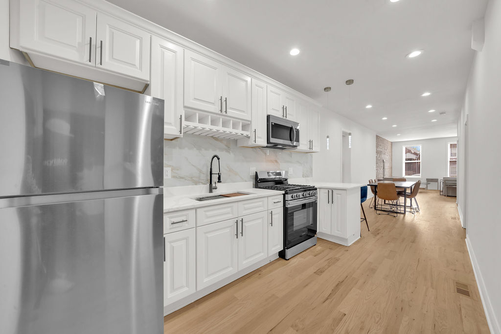 Building Photo - 3816 S Honore St