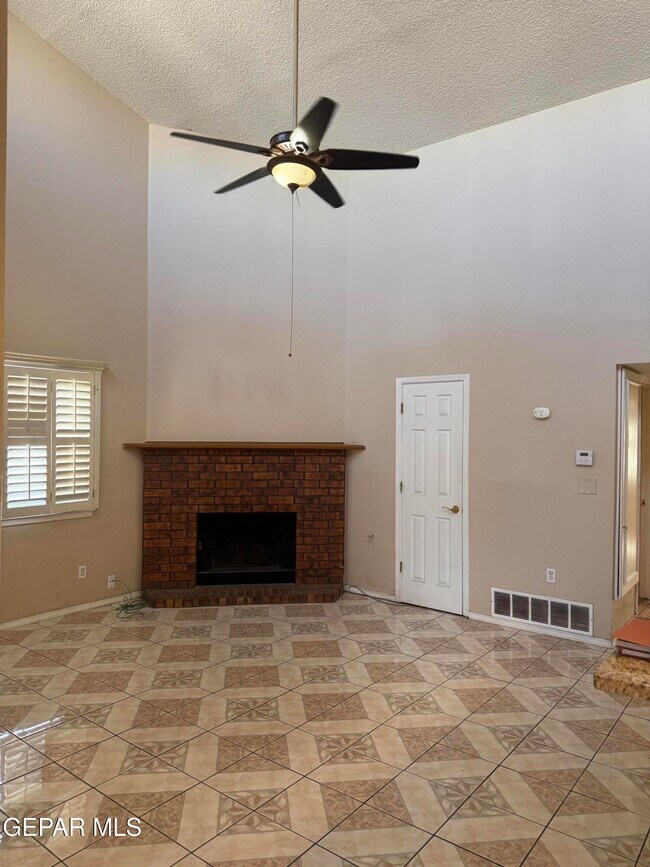 Building Photo - 1333 Trudy Elaine Dr