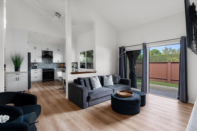 Building Photo - Furnished - Catch the Wave of Modern Comfort at Our Reef Oasis