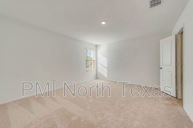 Building Photo - 1524 Clairborne Ct