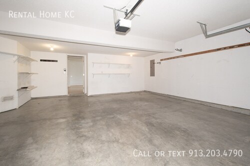 Building Photo - 12465 S Quail Ridge Dr