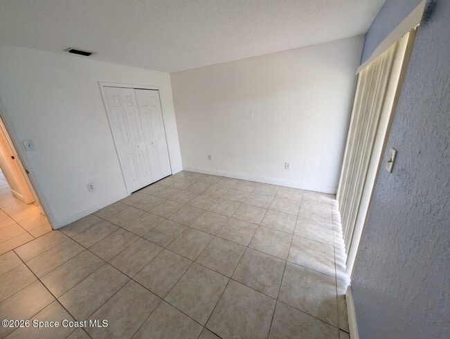 Building Photo - 3645 Barna Ave