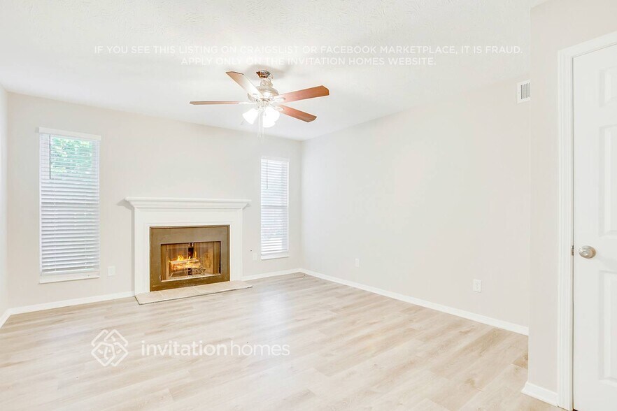 Building Photo - 760 Brittany Ct