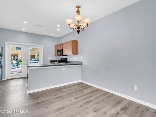 Building Photo - 422 Cabernet Pl