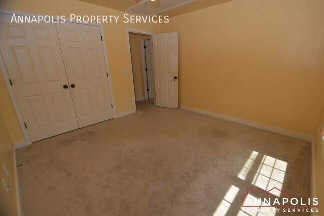Building Photo - 110A Sabrina Ln
