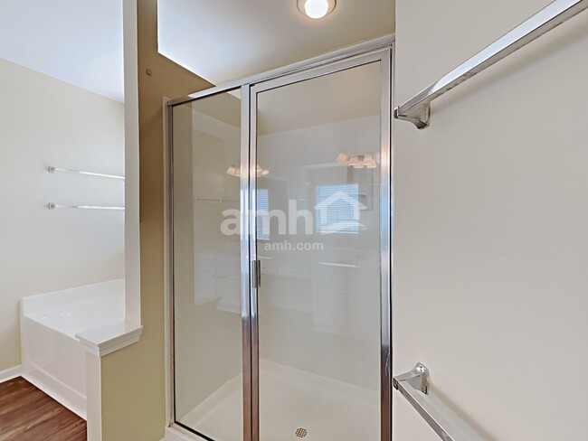 Building Photo - 1733 Arbor Vista Dr