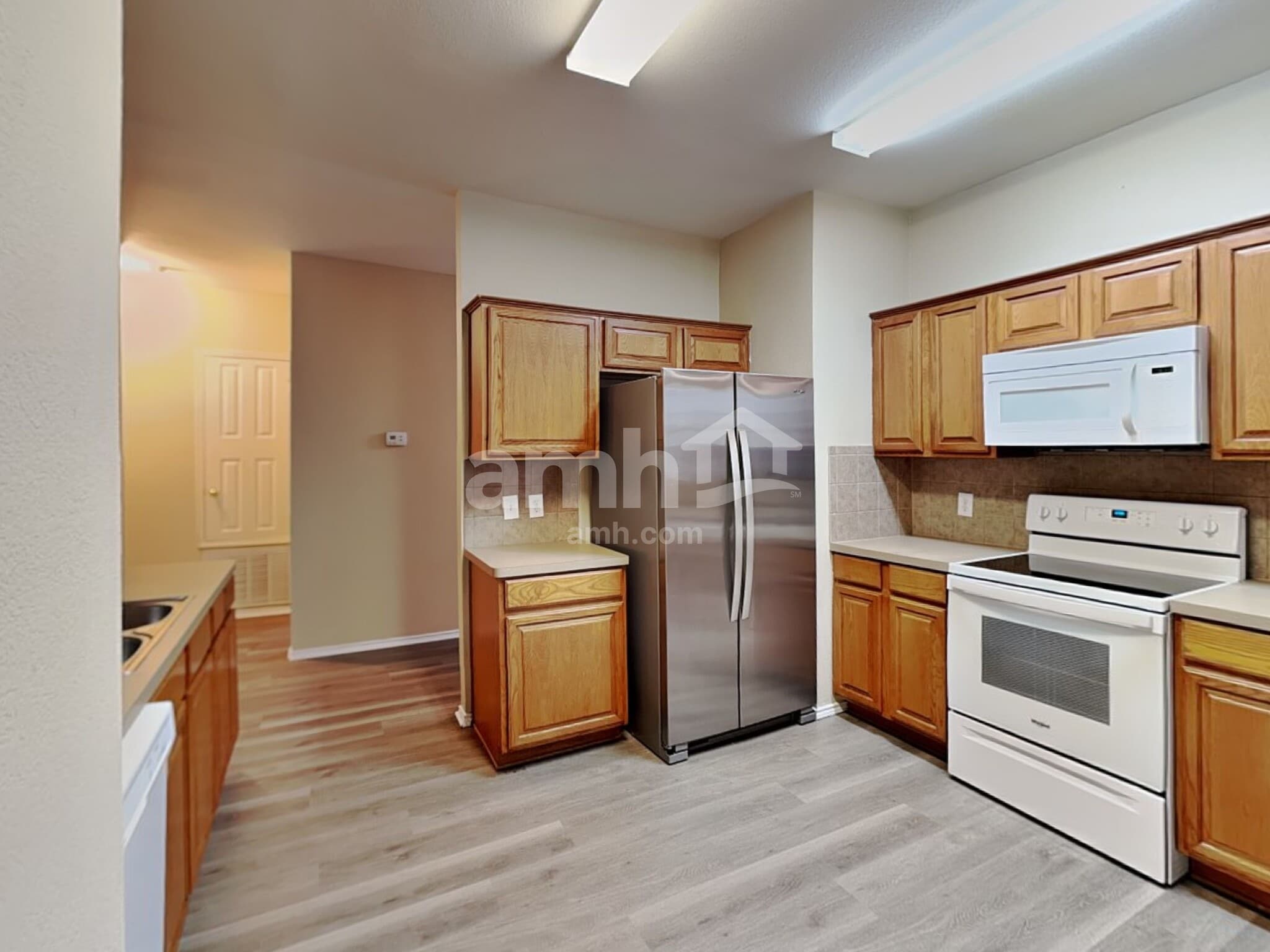 Building Photo - 1941 Wild Horse Way