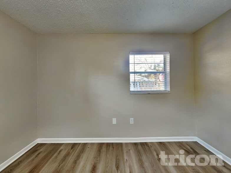 Building Photo - 11116 Stafford Ln