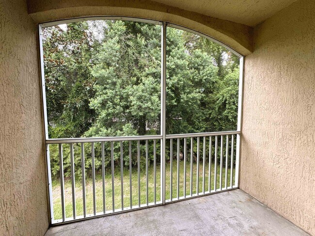 Building Photo - 420 S Villa San Marco Dr