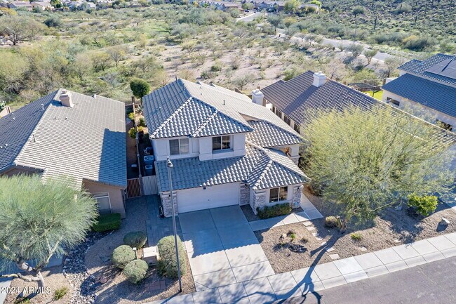 Building Photo - 2017 E Creedance Blvd