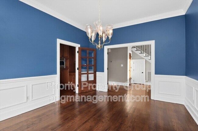 Building Photo - 16205 Riverpointe Dr