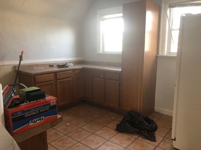 Building Photo - 3352 N. Richards Street - 3 Bedroom Upper