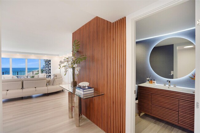 Building Photo - 5100 N Ocean Blvd