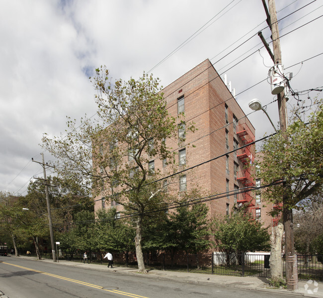 Building Photo - 22-30 Mott Ave