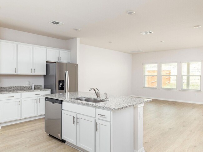 Building Photo - 2704 Indian Clover Trl