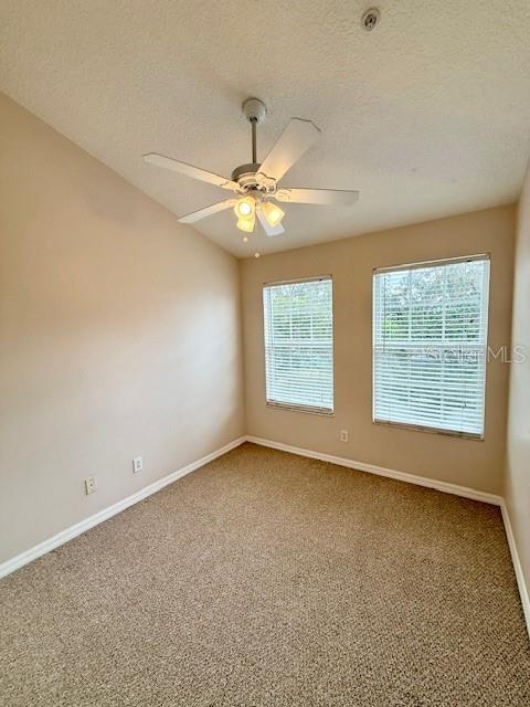 Building Photo - 2947 Pointeview Dr