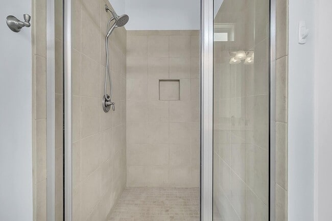 Building Photo - 1575 Watt Pond Rd