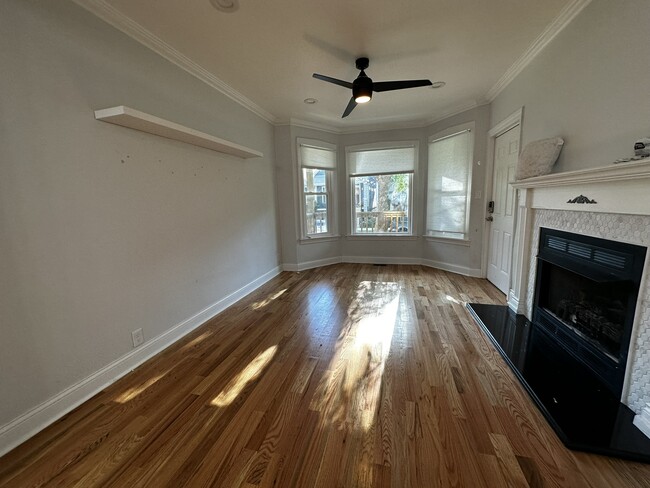 Building Photo - 2451 N Monticello Ave