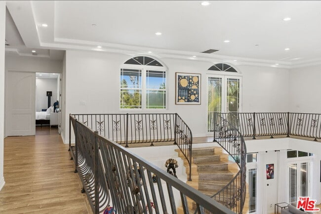 Building Photo - 23135 Dolorosa St