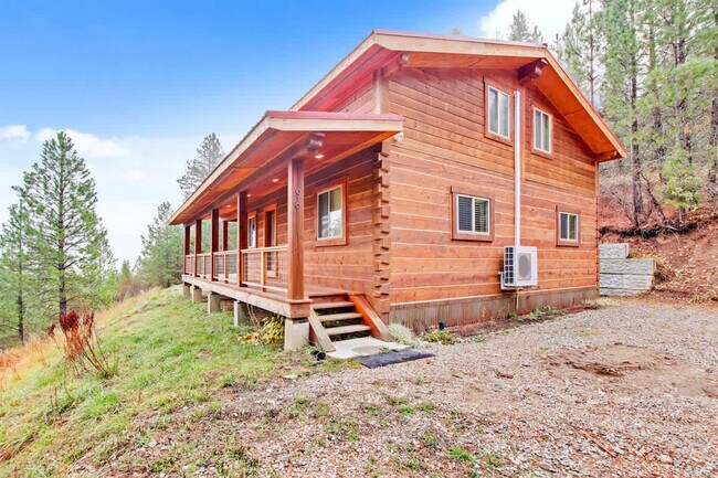 Building Photo - 96 Shilo Dr