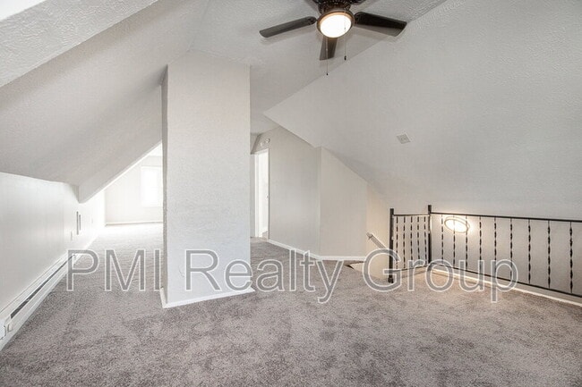 Building Photo - 2936 E 128th St