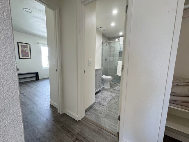 Building Photo - 48728 Desert Flower Dr