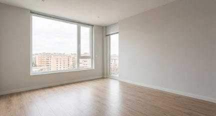 Building Photo - 622 W 23rd St