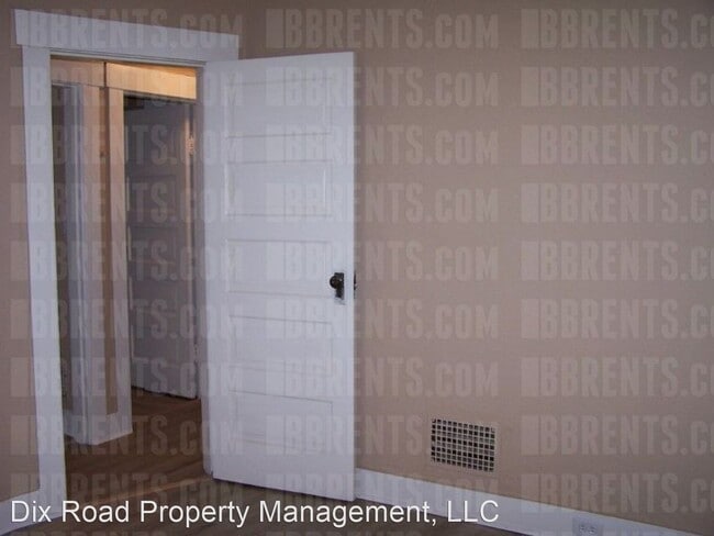 Building Photo - 3 br, 2 bath House - 116 Heaton Ave