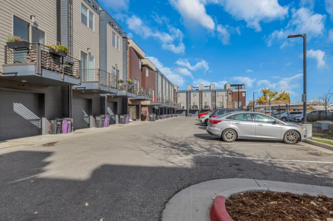 Building Photo - 1632 Quitman St