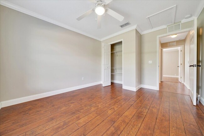 Building Photo - Spacious 3-Bed, 2-Bath Home for Rent in SW...