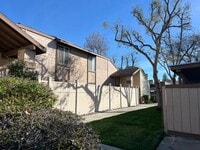 Building Photo - Charming 2-Bedroom Home with Private Patio in Central Bakersfield