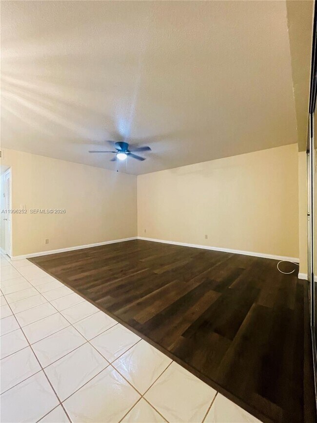 Building Photo - 16924 SW 112th Ct