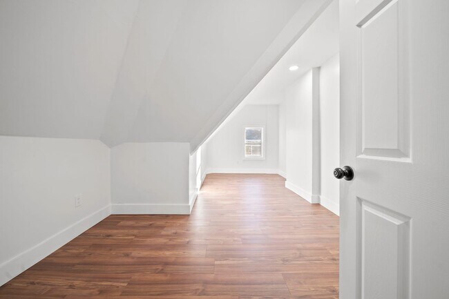 Building Photo - 36-38-38 Fulton St