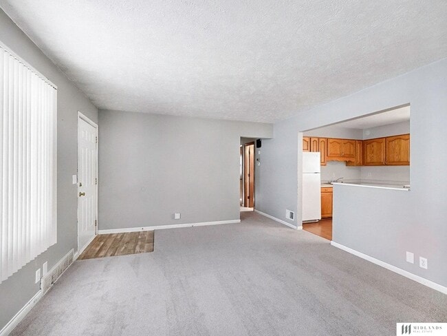 Building Photo - 8623 C St