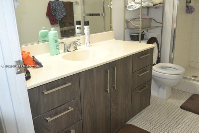 Building Photo - 480 NW 76th Ave