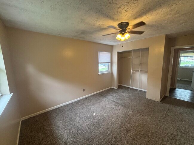 Building Photo - 3697 Crosby Dr