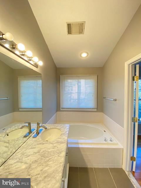 Building Photo - 8118 Madrillon Springs Ln