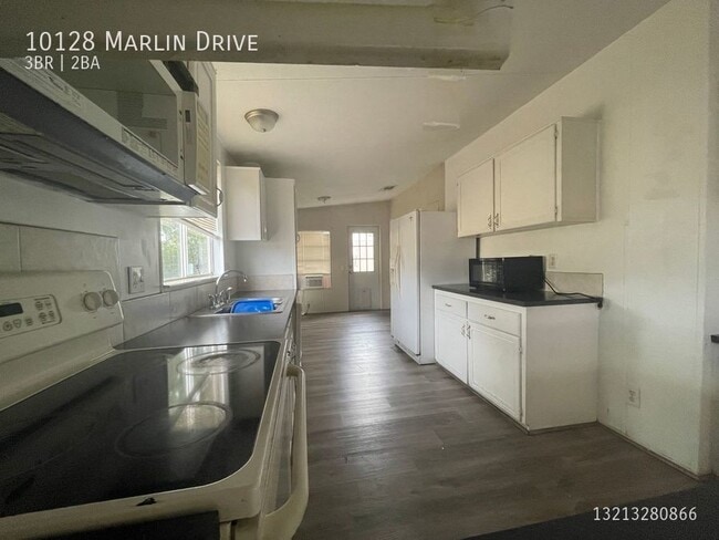 Building Photo - 10128 Marlin Dr