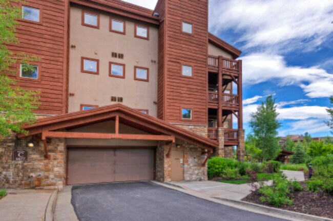 Building Photo - 6677 N 2200 W