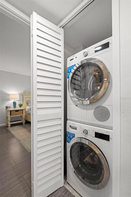 Building Photo - 9495 Blind Pass Rd