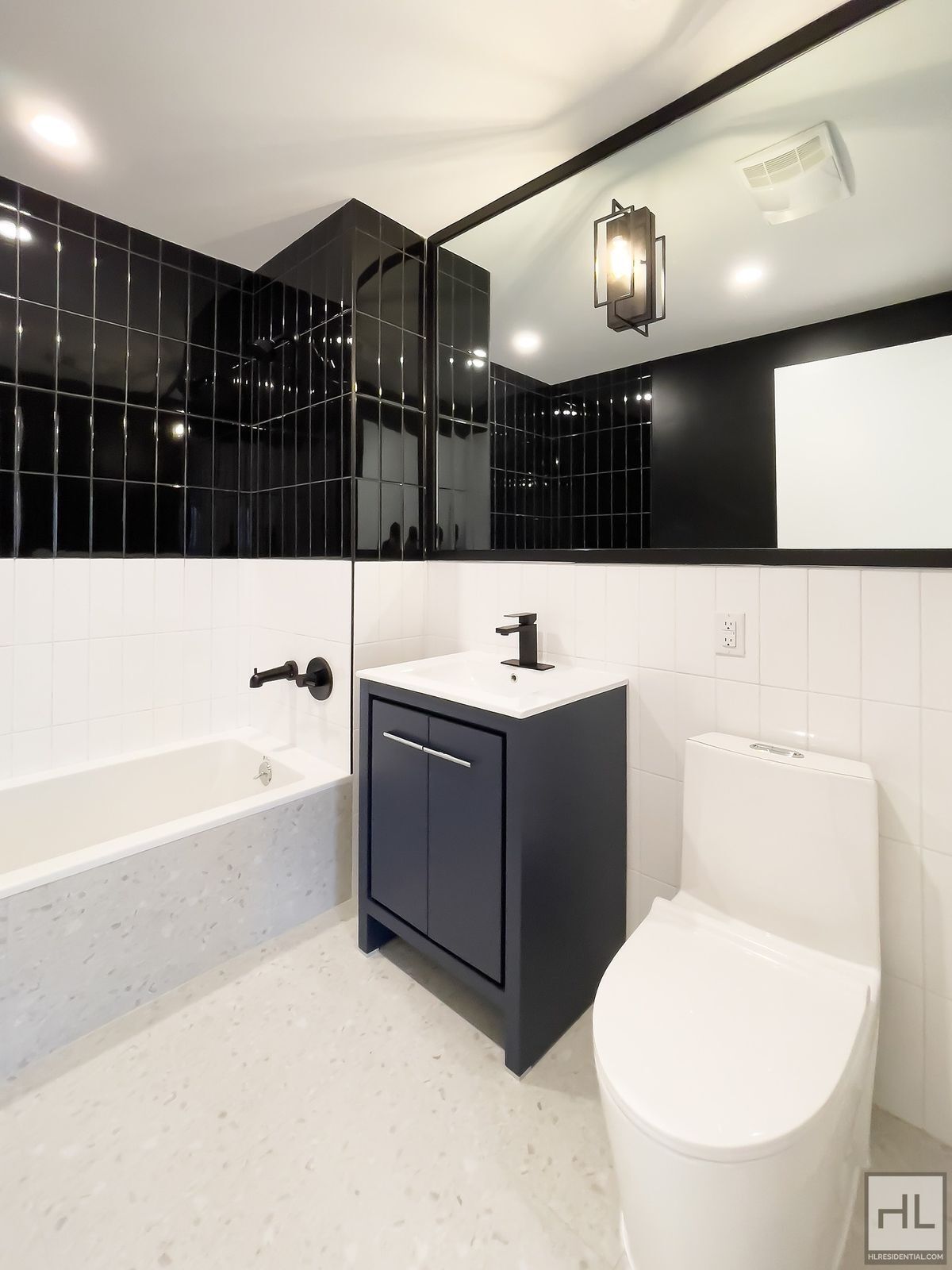 Building Photo - President Street / Spacious 1-Bed 1-Bath /...