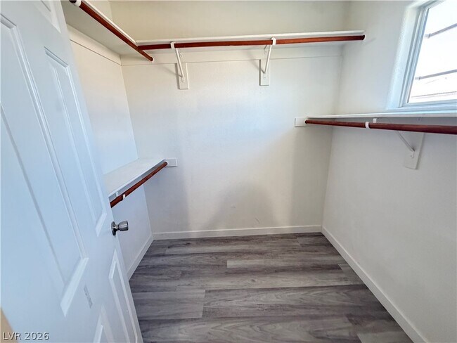 Building Photo - 5360 Cielo Oro St