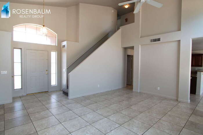 Building Photo - 15074 W Heritage Oak Way