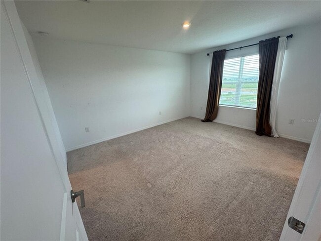 Building Photo - 4917 Vellacito Way